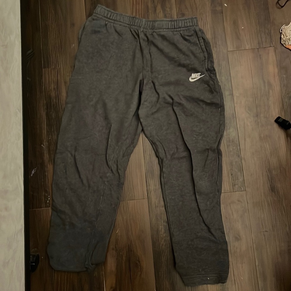 NIKE SWEATS!